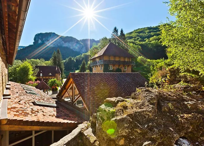Castel Damandre